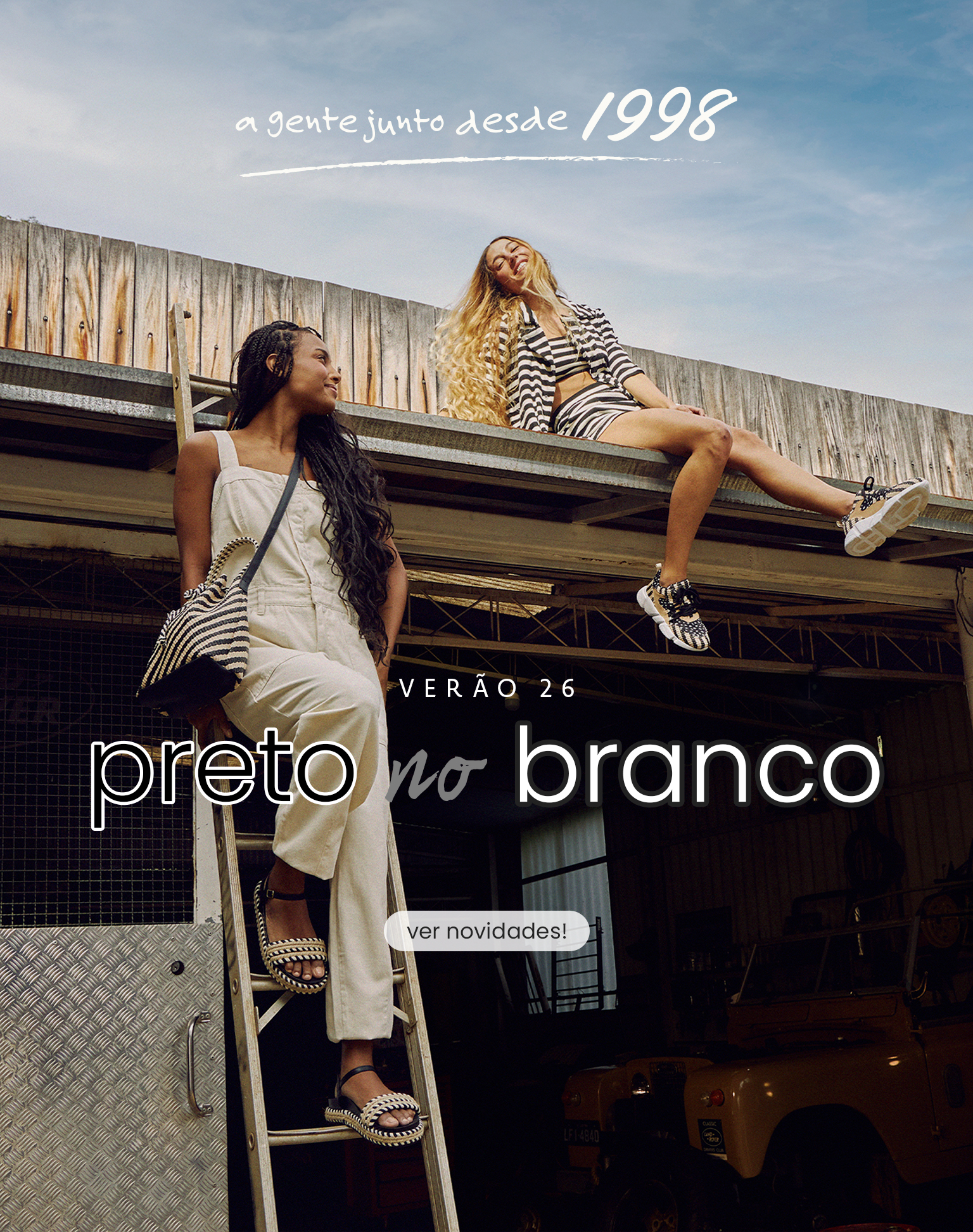 Verão 26 - Preto e Branco
